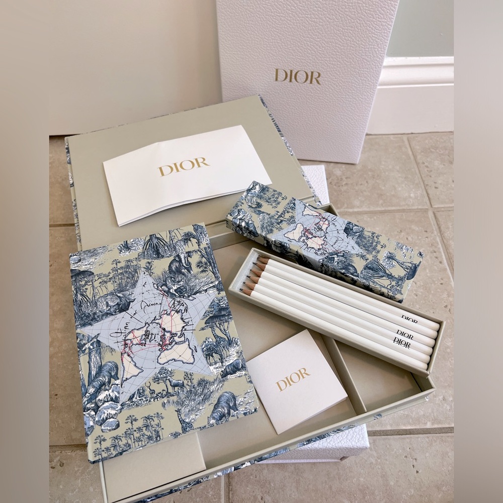 Christian Dior Around the World VIP stationery set